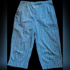 Liz Claiborne Women's Blue Plaid Cropped Golf Pants